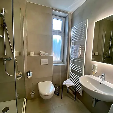 Drei Schwanen Hotel Albersdorf (Dithmarschen)