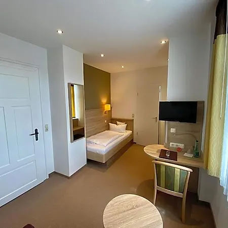 Drei Schwanen Hotel Albersdorf (Dithmarschen)