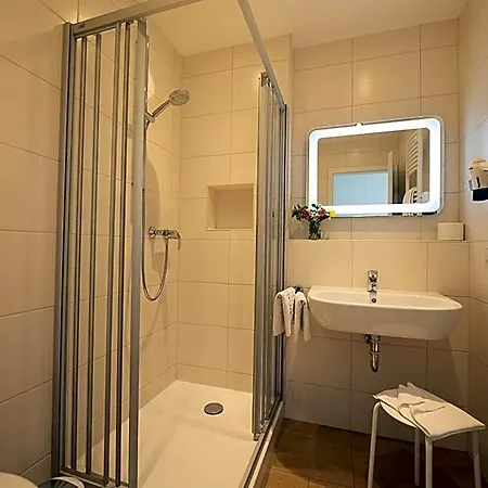 Drei Schwanen Hotel Albersdorf (Dithmarschen)